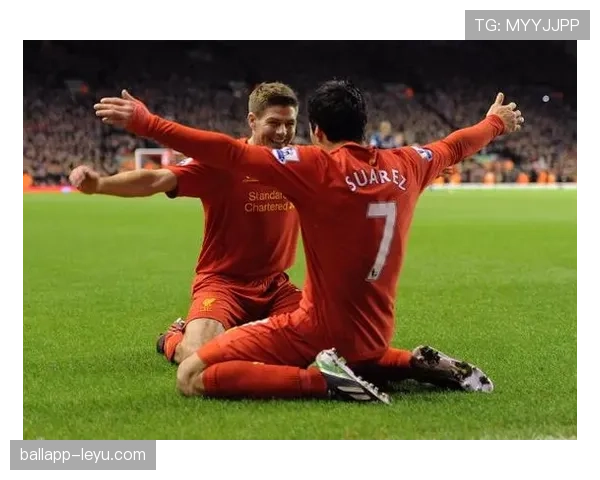 《苏亚雷斯：锋线杀手本色再现，进攻端全面压制彰显巨星价值》