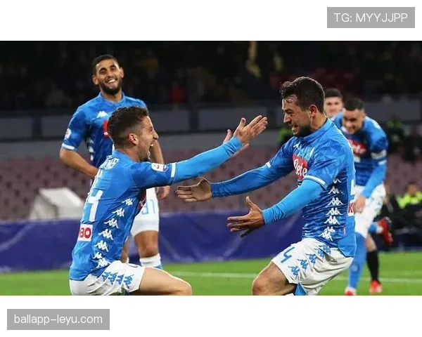 那不勒斯中场力挺奥西门，盼其状态回升再创辉煌