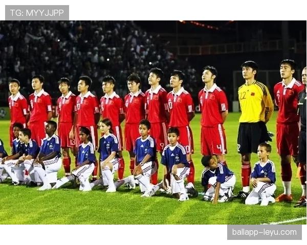 土耳其2002世界杯季军之路再引热议：球队精神与历史成就交相辉映