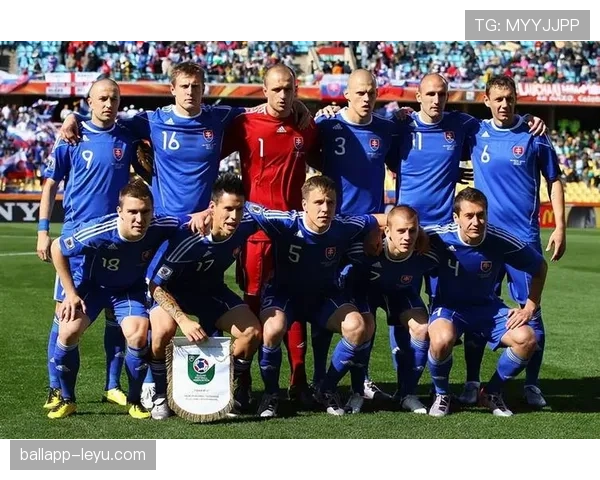 斯洛伐克友谊赛备战有序，球队状态稳健引关注